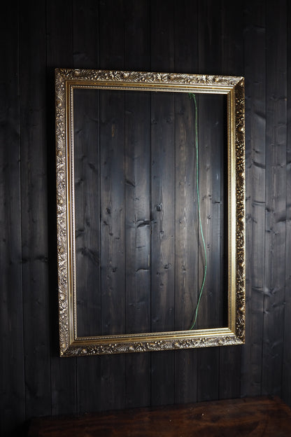 The Belvoir – Antique & Vintage Gold Ornate Large Frame Collection