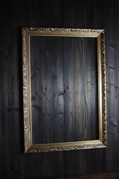 The Belvoir – Antique & Vintage Gold Ornate Large Frame Collection