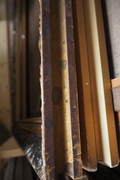 The Belvoir – Antique & Vintage Gold Ornate Large Frame Collection