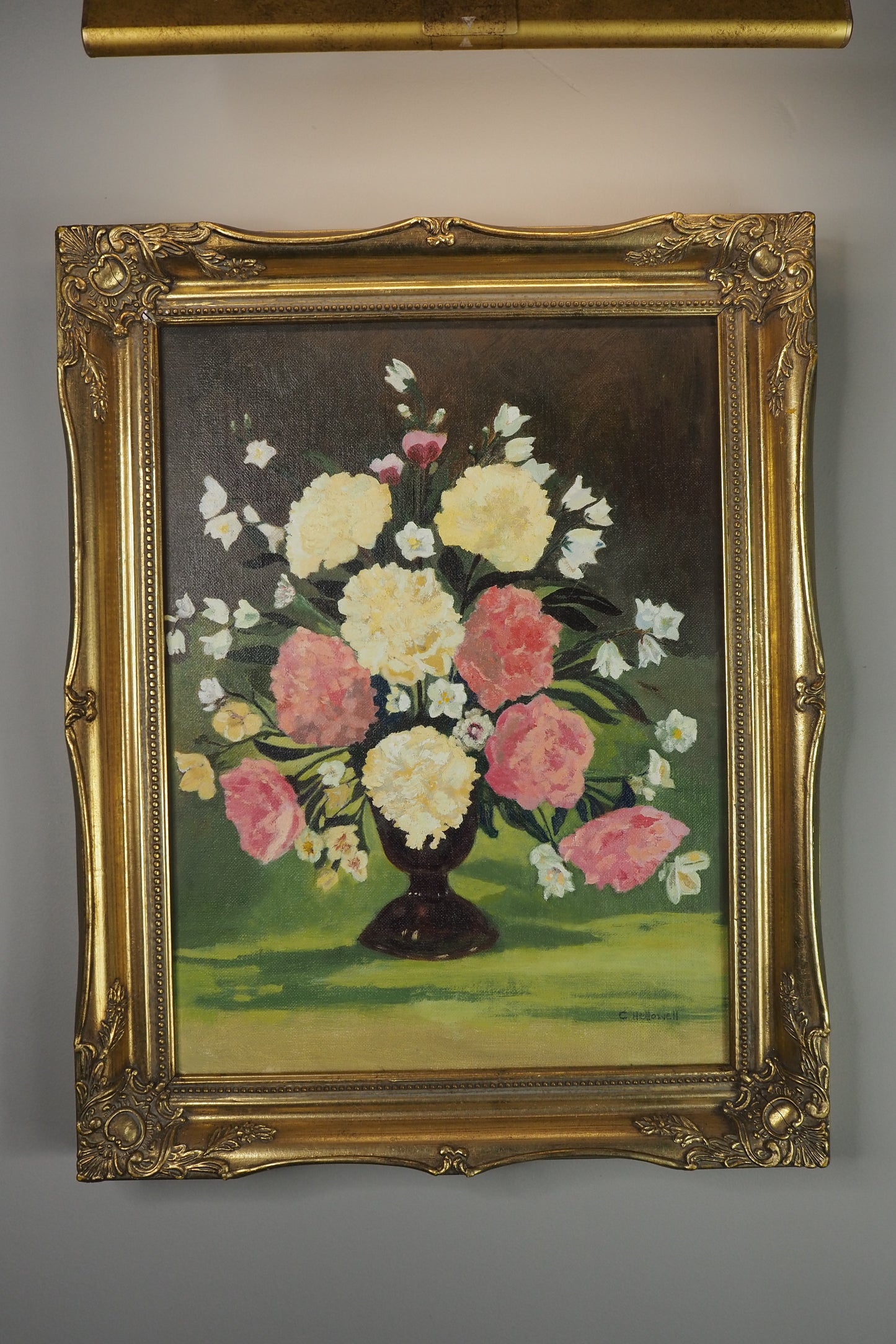 Vintage Signed Floral Oil Painting, Sorelle Gold Gilt Frame ( 39 x 49 cm)