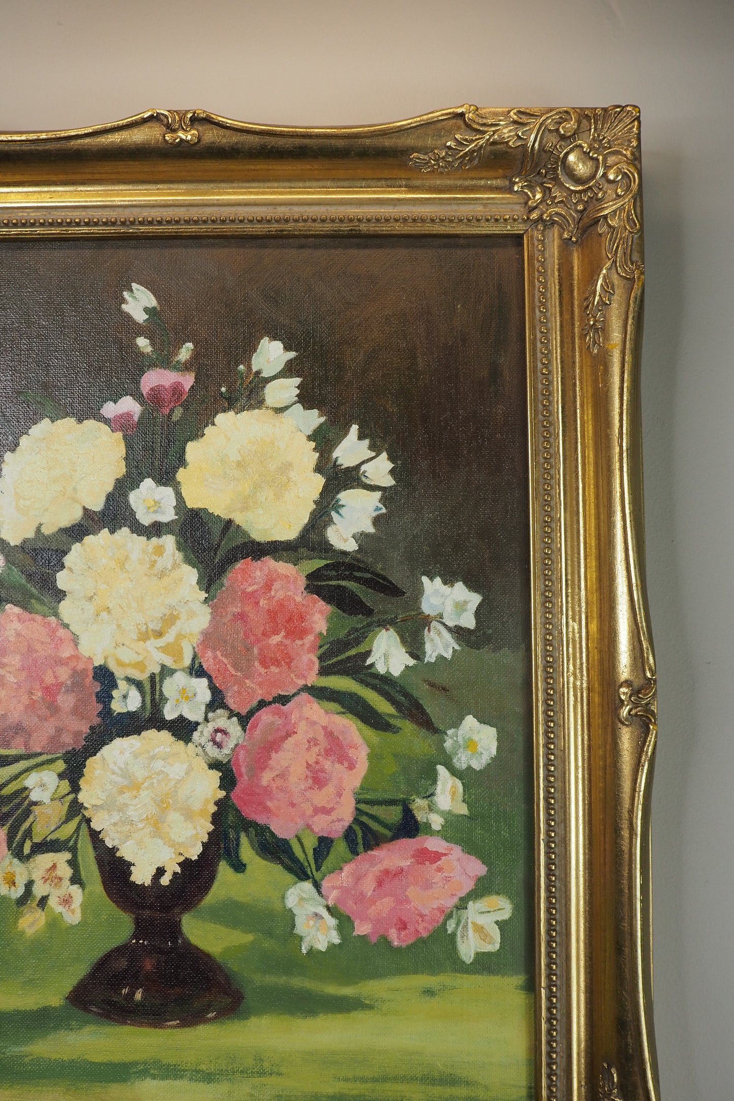 Vintage Signed Floral Oil Painting, Sorelle Gold Gilt Frame ( 39 x 49 cm)