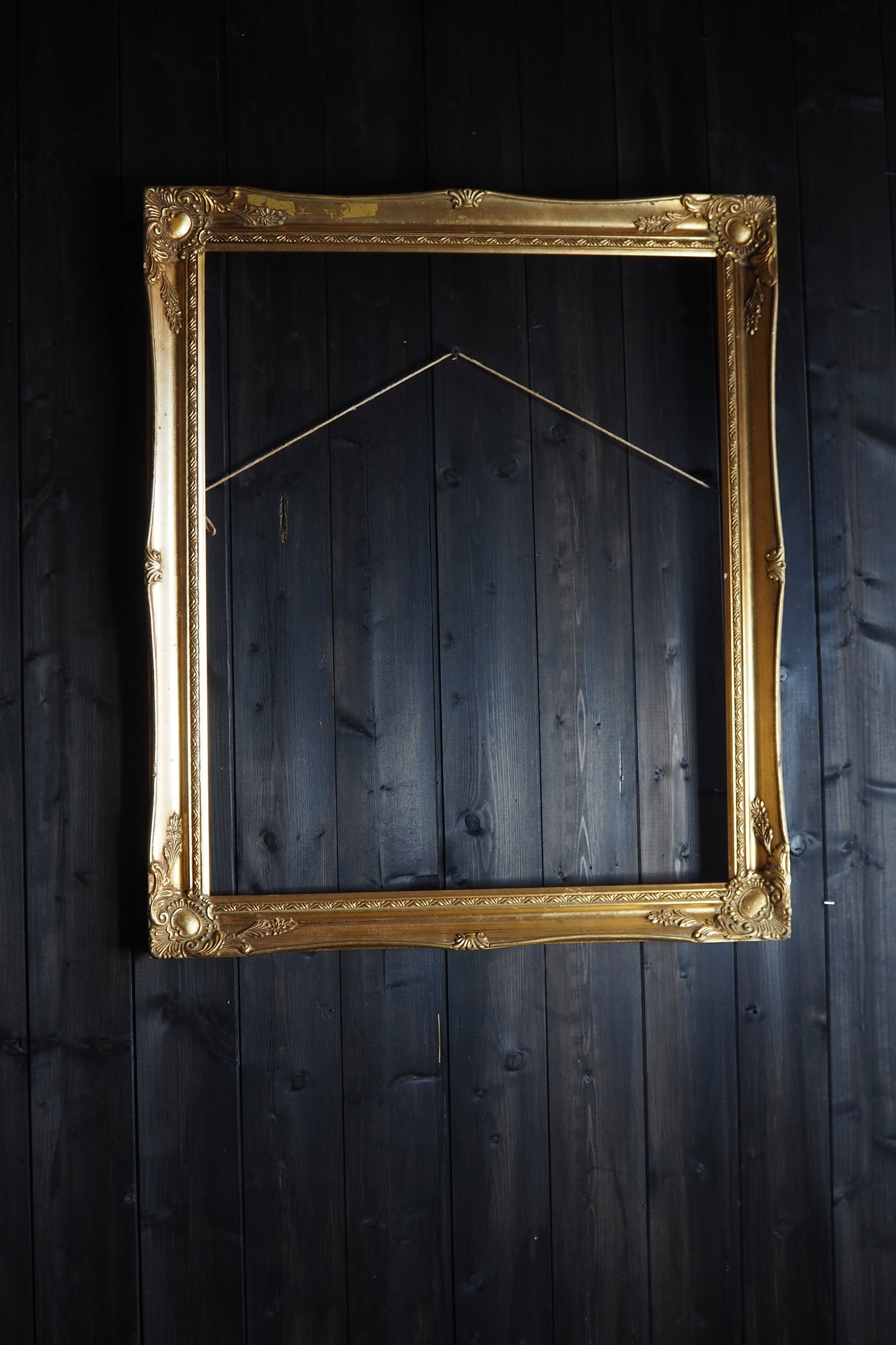 The Sorélle – Vintage Gold Louis Style Large Frame Collection