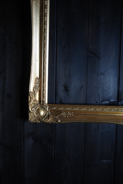 The Sorélle – Vintage Gold Louis Style Large Frame Collection