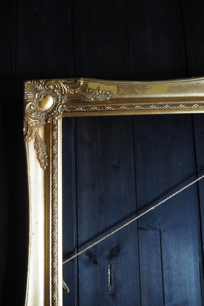 The Sorélle – Vintage Gold Louis Style Large Frame Collection