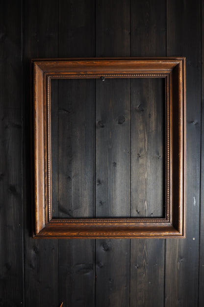 The Estoria – Stained Wooden Rustic Frame