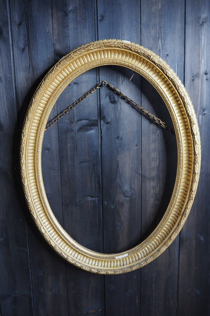 The Painswick – Antique Ornate Gold Thick Gilt Oval Frame