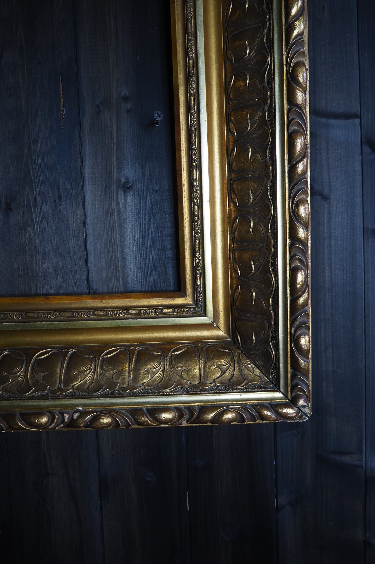 The Versailles – Extremely Heavy Antique Gold Statement Frame