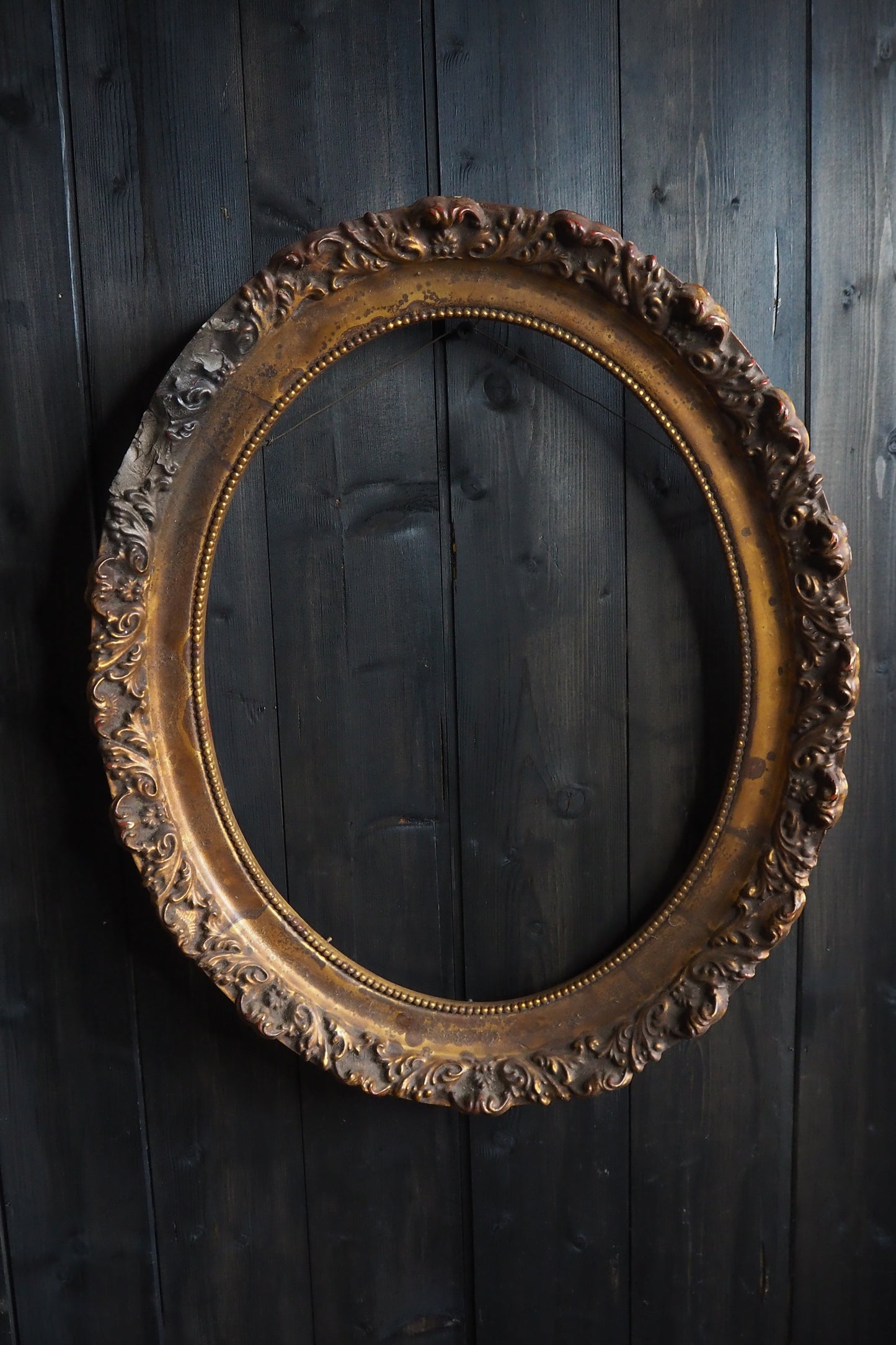 The Lacock – Authentic Antique Victorian Ornate Gilt Oval Frame