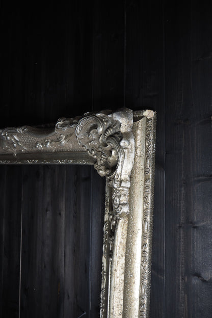 The Marly – XXL Versailles Antique Silver Gesso Frame