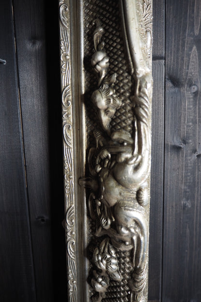 The Marly – XXL Versailles Antique Silver Gesso Frame
