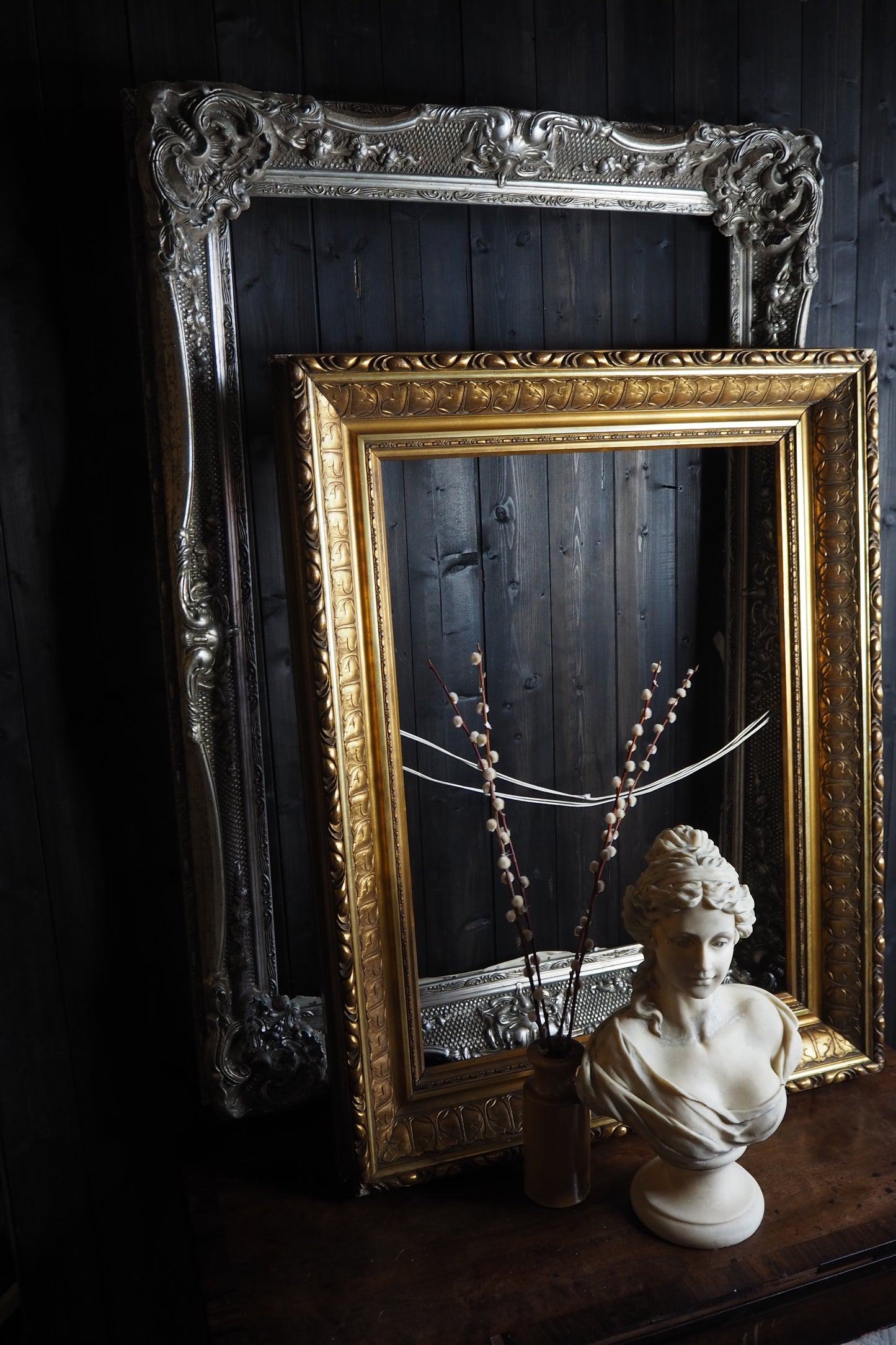The Versailles – Extremely Heavy Antique Gold Statement Frame