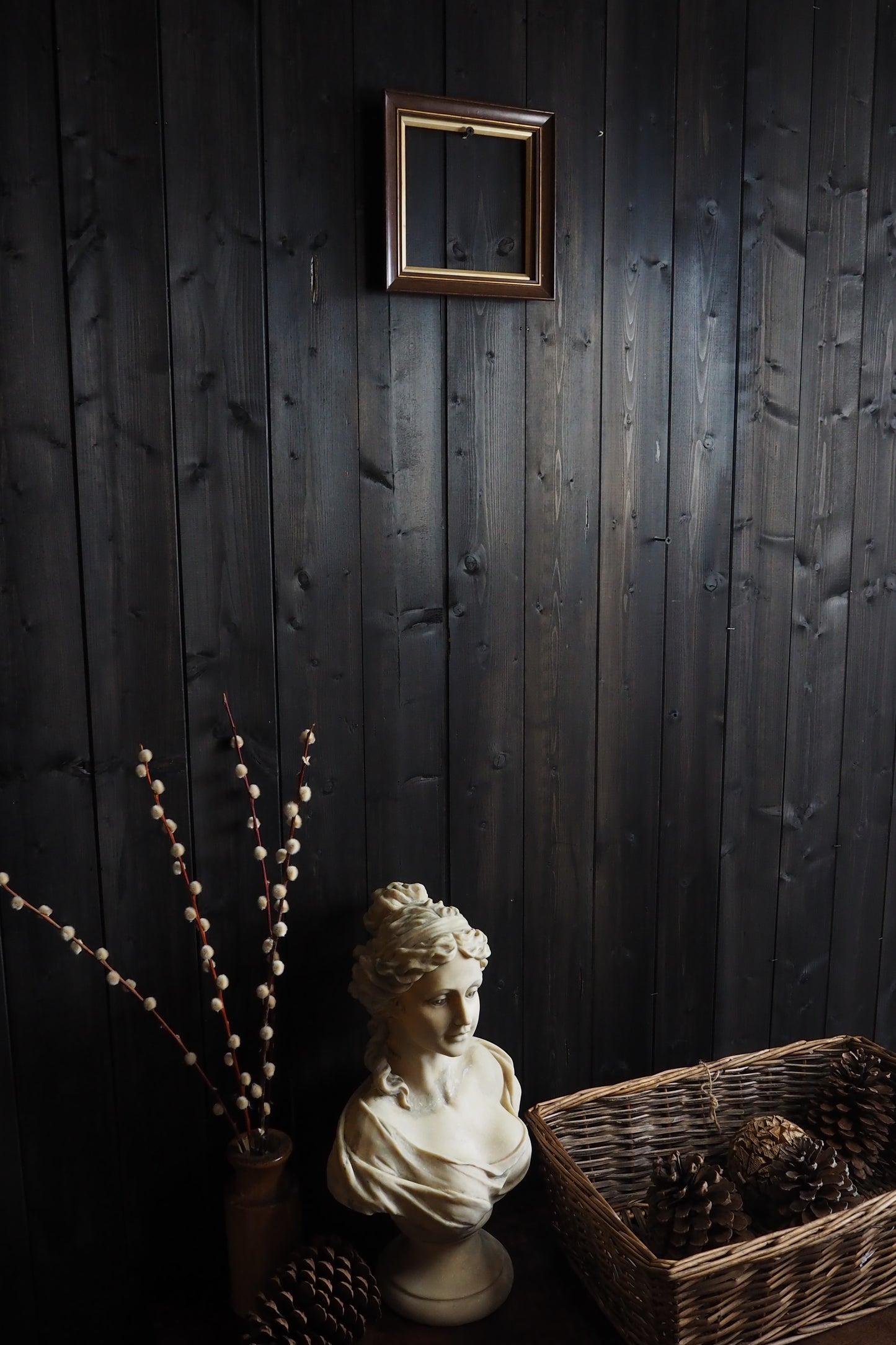 The Braymore - Antique mini wooden frame