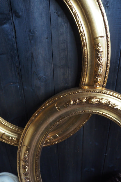 The Hollywood - Vintage 1970s Ornate Resin Gold Lightweight Frame Pair