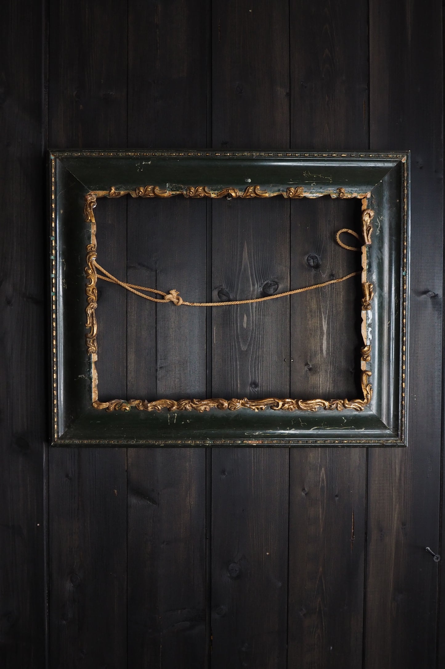 The Ashcombe - Antique Victorian Dark Green Gilt Frame