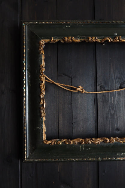 The Ashcombe - Antique Victorian Dark Green Gilt Frame