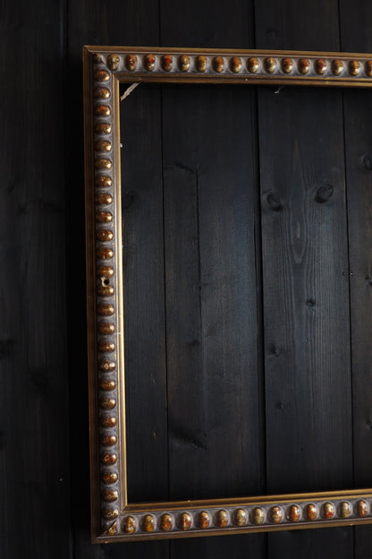 The Bobbin – Solid Wooden Distressed Ornate Gilt Frame