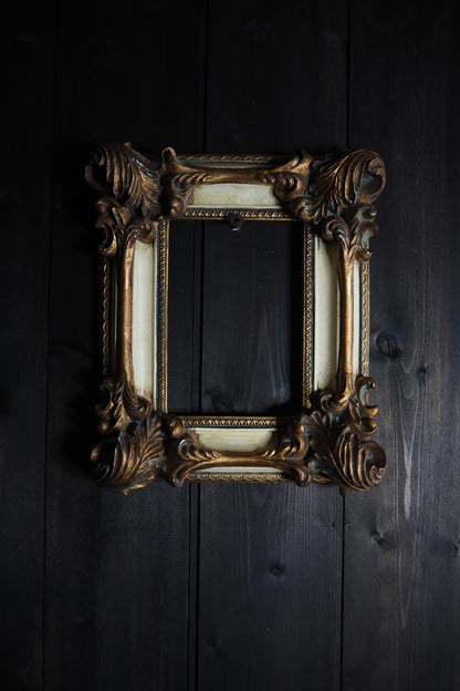 The D'Aubigny – Vintage Heavy Resin Baroque Picture Frames | Ornate Gold ,Black & White