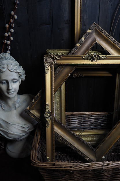 The European Grandeur – Hungarian Ornate Slim Gilt Frame