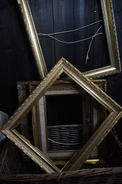 The Mirellan – Vintage Gilt Wood Frame Collection S/M