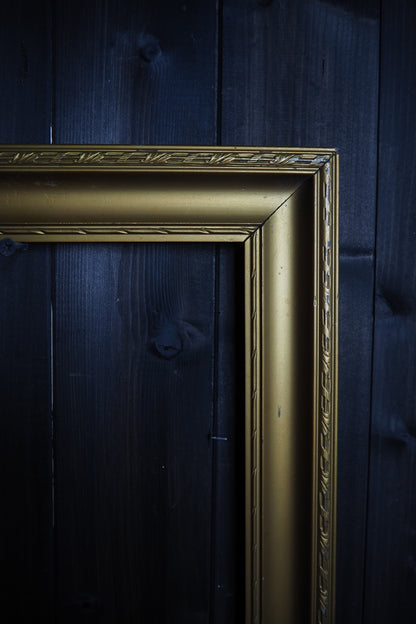 The Astoria - Antique Gold Gilt Frame Pair