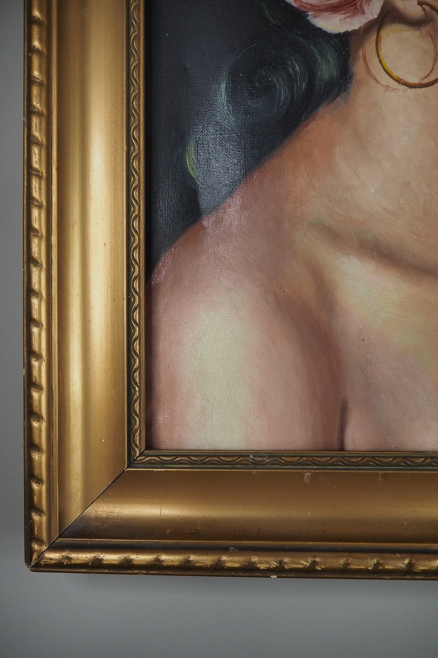 Vintage Portrait Oil Painting by Joan in Gold Gilt Vionne Frame (51x45 cm)