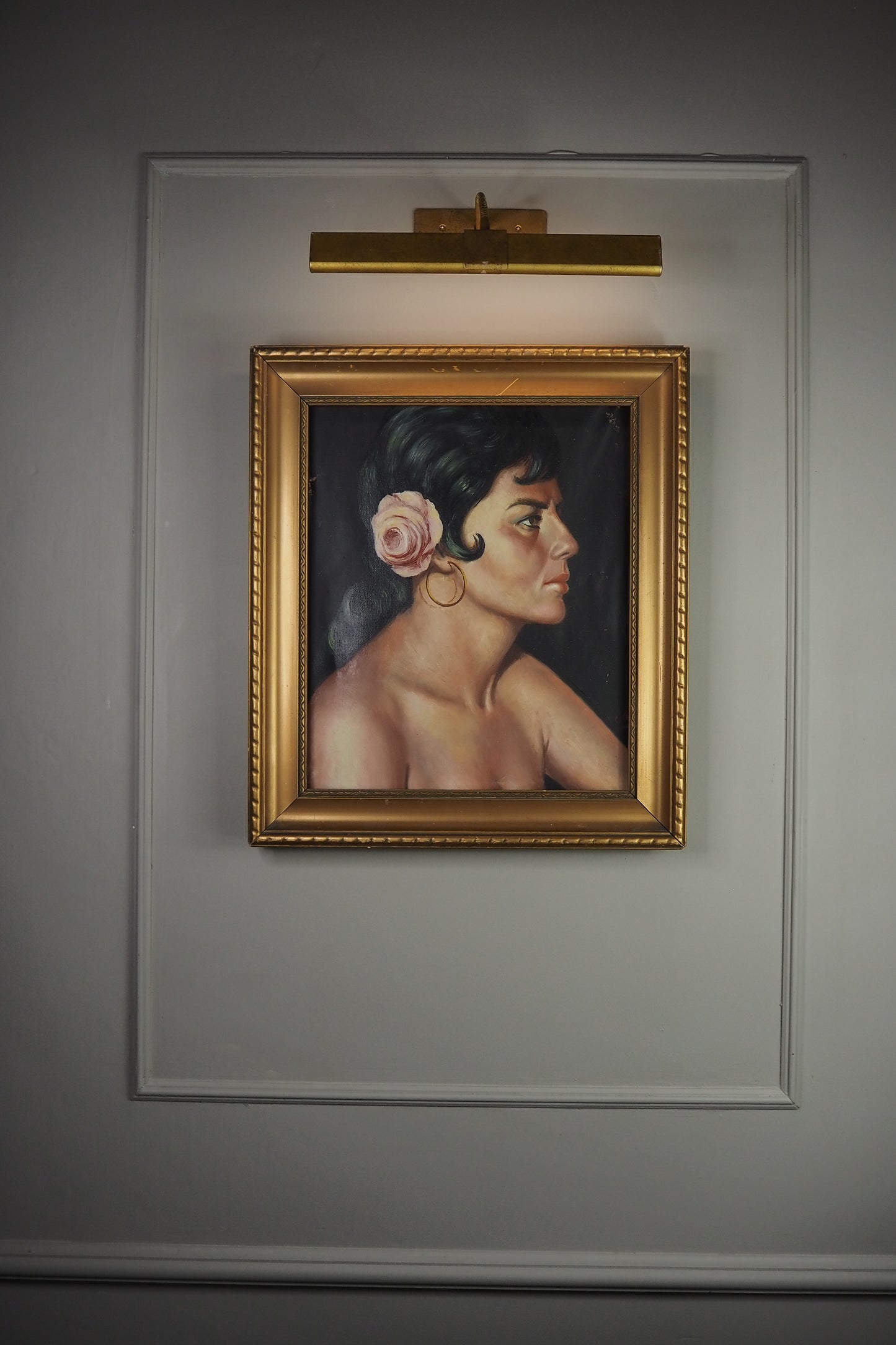 Vintage Portrait Oil Painting by Joan in Gold Gilt Vionne Frame (51x45 cm)