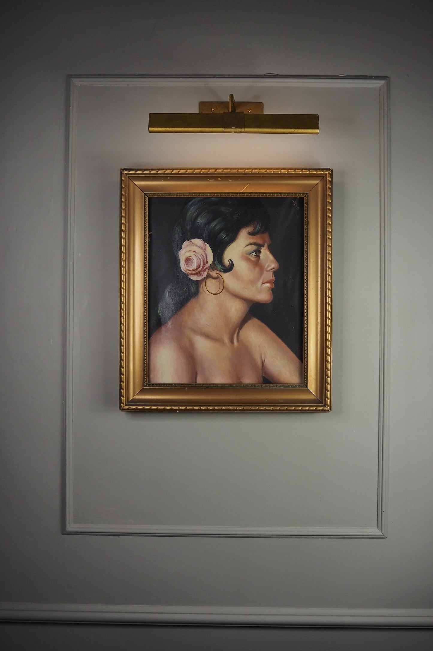 Vintage Portrait Oil Painting by Joan in Gold Gilt Vionne Frame (51x45 cm)