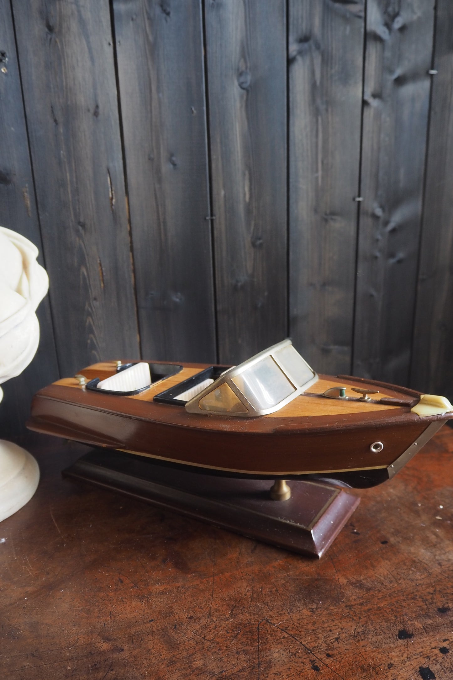 Vintage Chris-Craft Style Wooden Model Speedboat | Mahogany Boat Replica