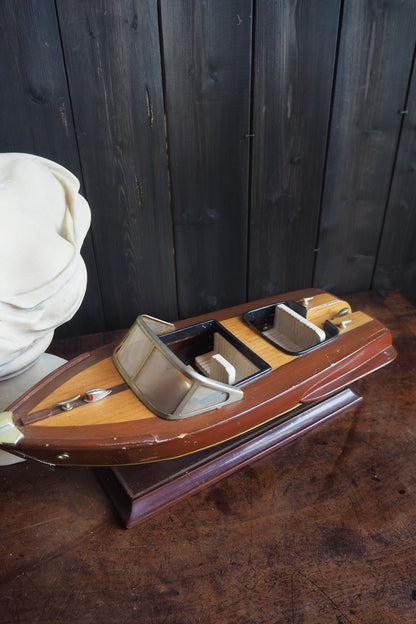Vintage Chris-Craft Style Wooden Model Speedboat | Mahogany Boat Replica