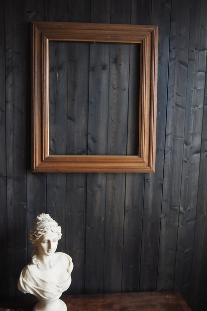 The Stow Oak Frame-  Oak Rustic with Gold Trim Frame