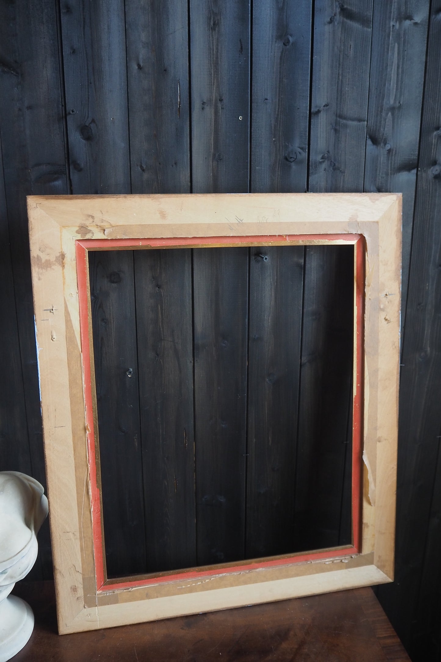 The Stow Oak Frame-  Oak Rustic with Gold Trim Frame