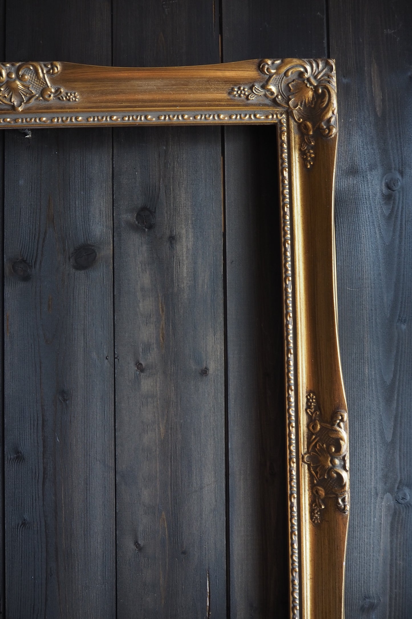 The Hambleden – Antique Gold Baroque Frame Gilt Frame