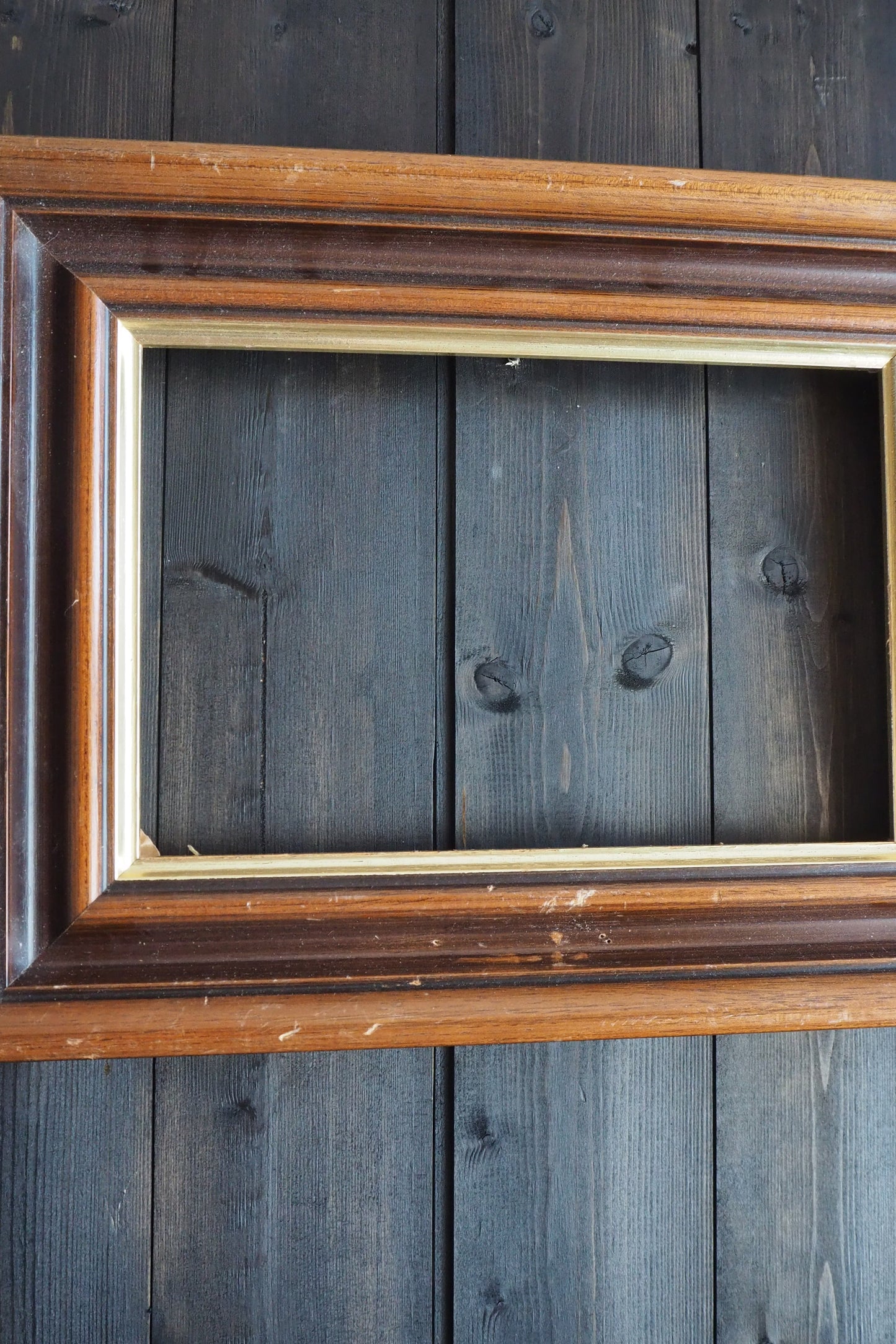 Vintage Mix of Wooden Frame Collection– Job lot ( 5 )- Rustic Wall Set