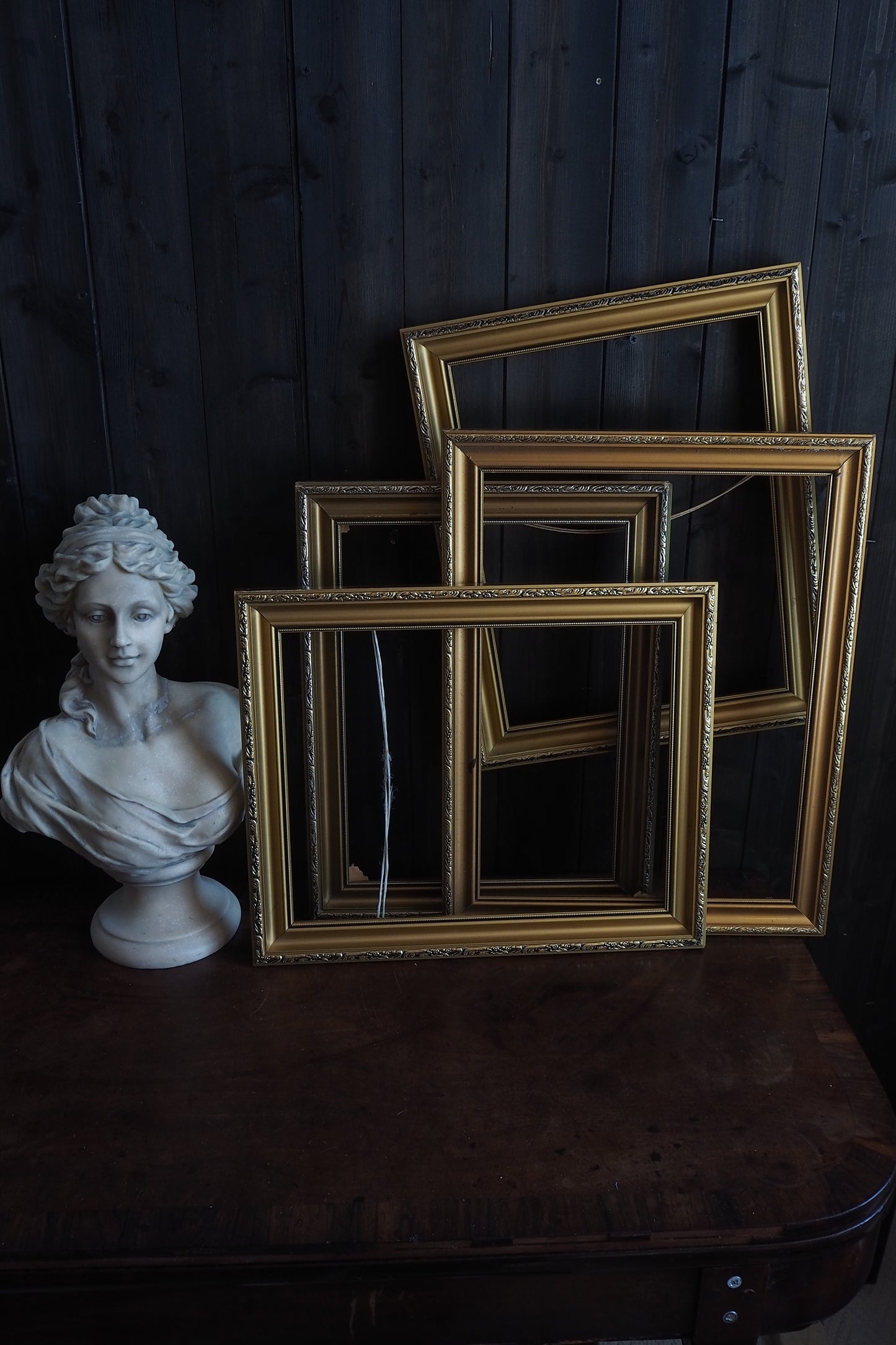 Vintage Mix of Gold Matching Frame Collection– Job lot ( 4 )- Elegant Wall Set