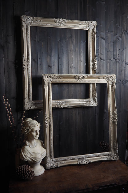 The Argentum -Silver Antique-Coloured Vintage Ornate Baroque Frame Pair