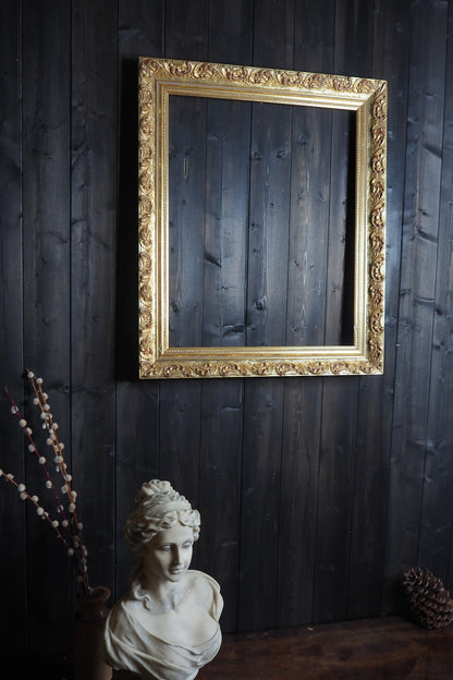 The Ibiza Collection – Vintage Gilt French Louis-Style Ornate Gold Frames B