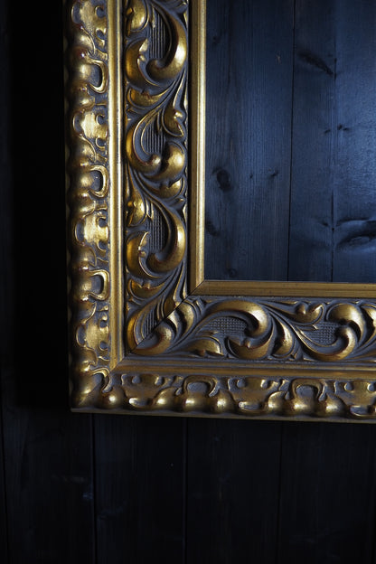 The Fontainebleau - Vintage Heavy Solid Wood Ornate Gold Frame