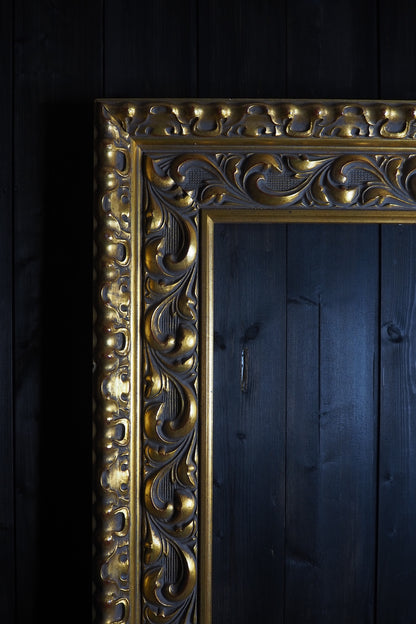 The Fontainebleau - Vintage Heavy Solid Wood Ornate Gold Frame
