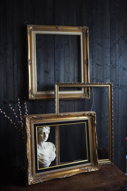 The Belcôte - Antique Gold Gilt Frame Collection B