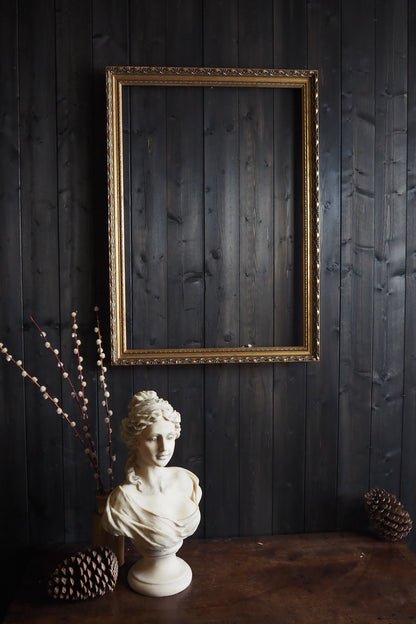 The Belcôte - Antique Gold Gilt Frame Collection B