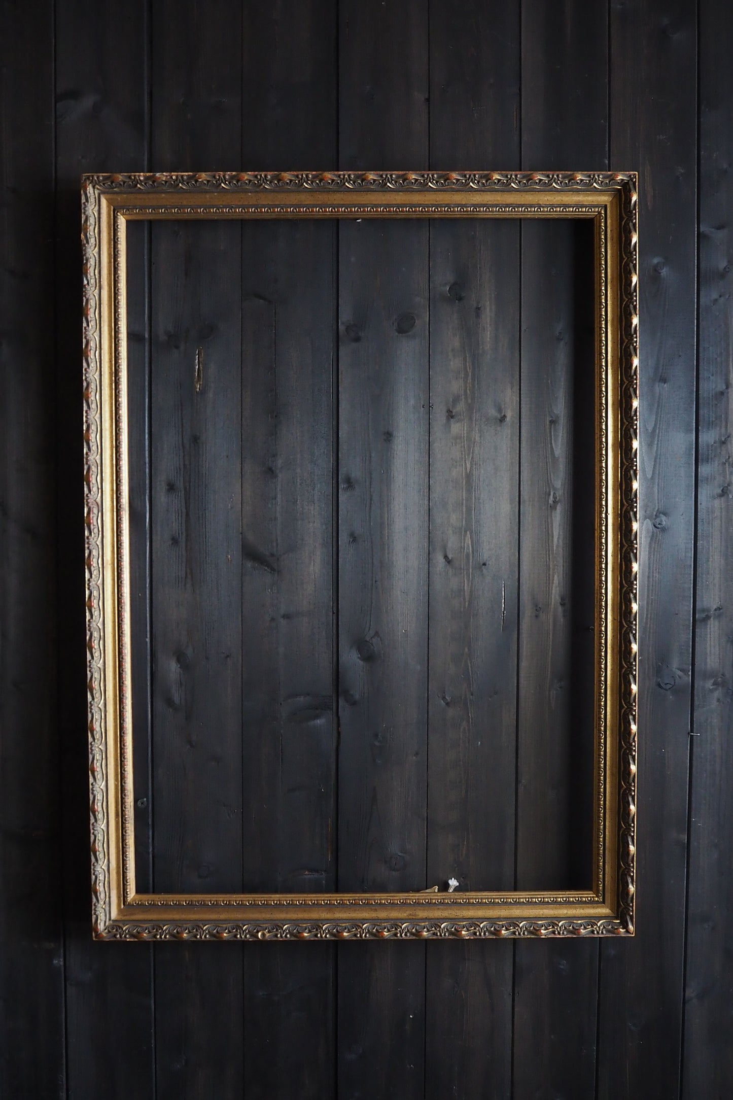The Belcôte - Antique Gold Gilt Frame Collection B