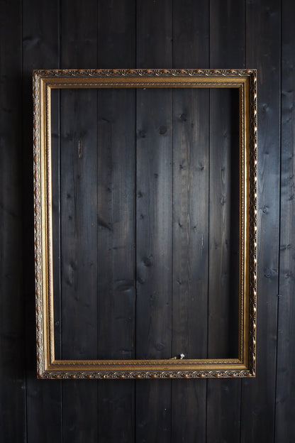 The Belcôte - Antique Gold Gilt Frame Collection B
