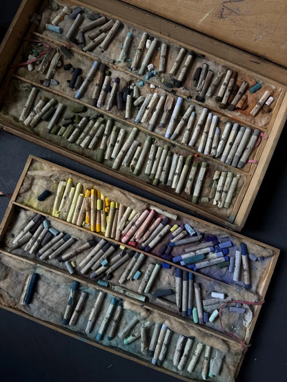 Rare Pre-1908 Henri Roché Pastel Set | 140 Original Soft Pastels in Antique Wooden Box- Vintage Pastels - Original - Collectable Antique