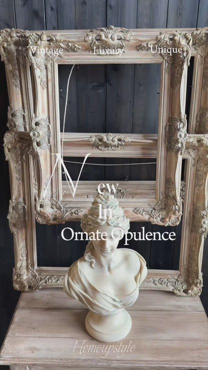 Louis Chippendale Baroque Gold  Frame  — The Aurelia