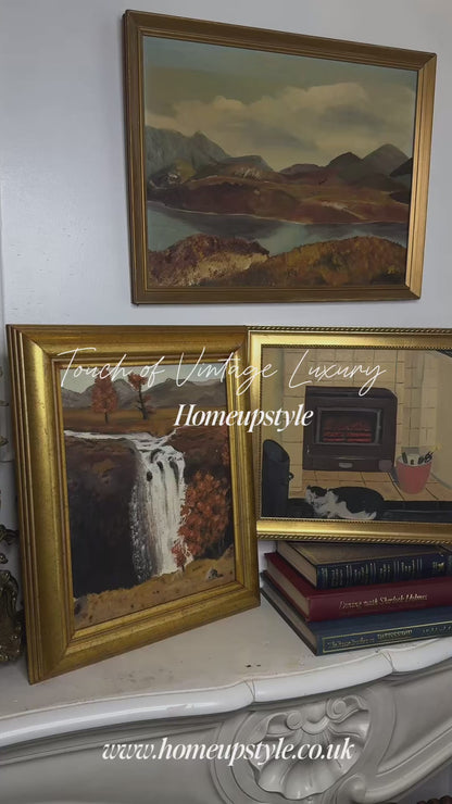 Kitchen Companion – Vintage Oil Painting of Cat in Gilt Frame